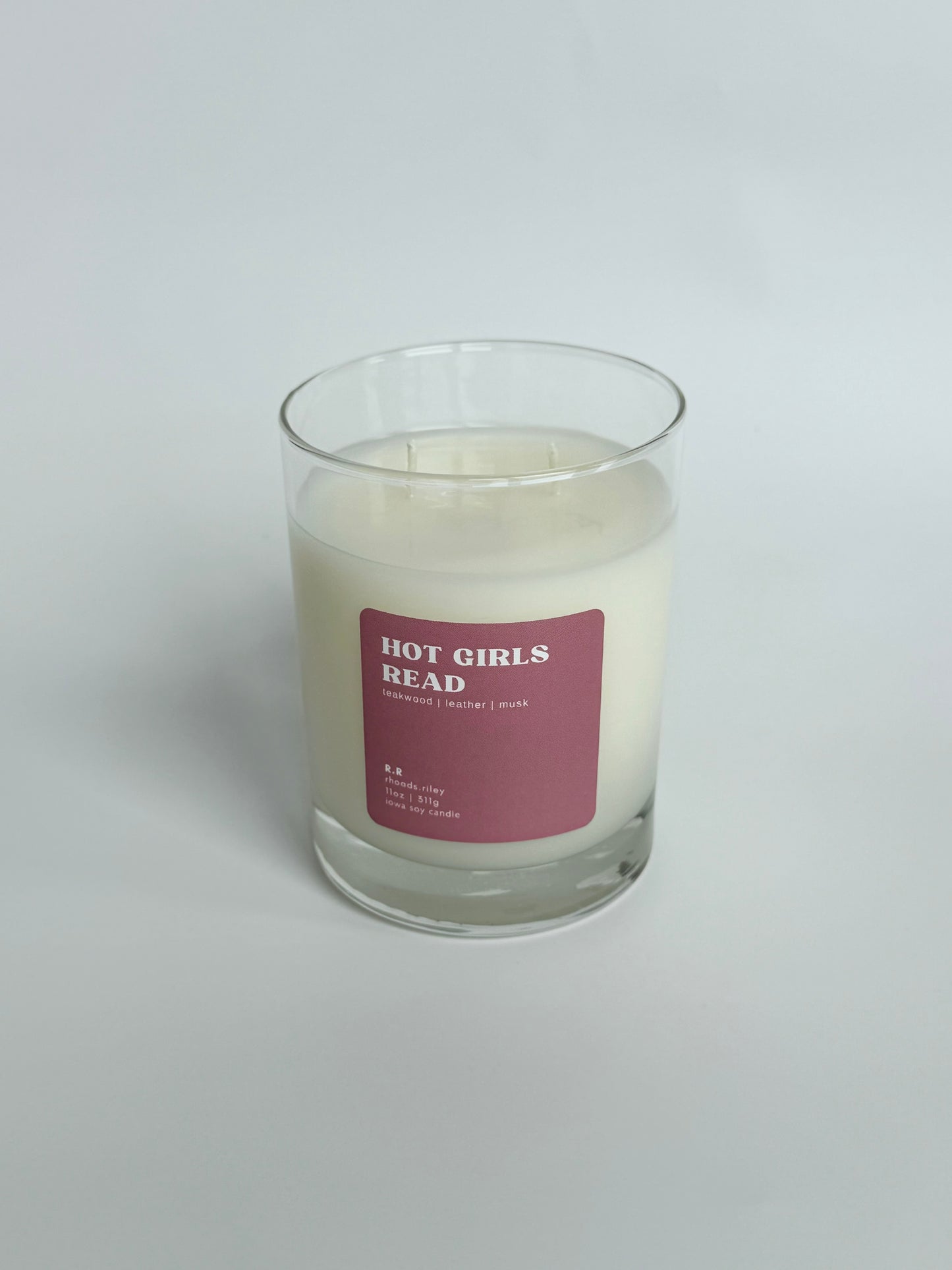 11 oz Soy Candle - Hot Girls Read