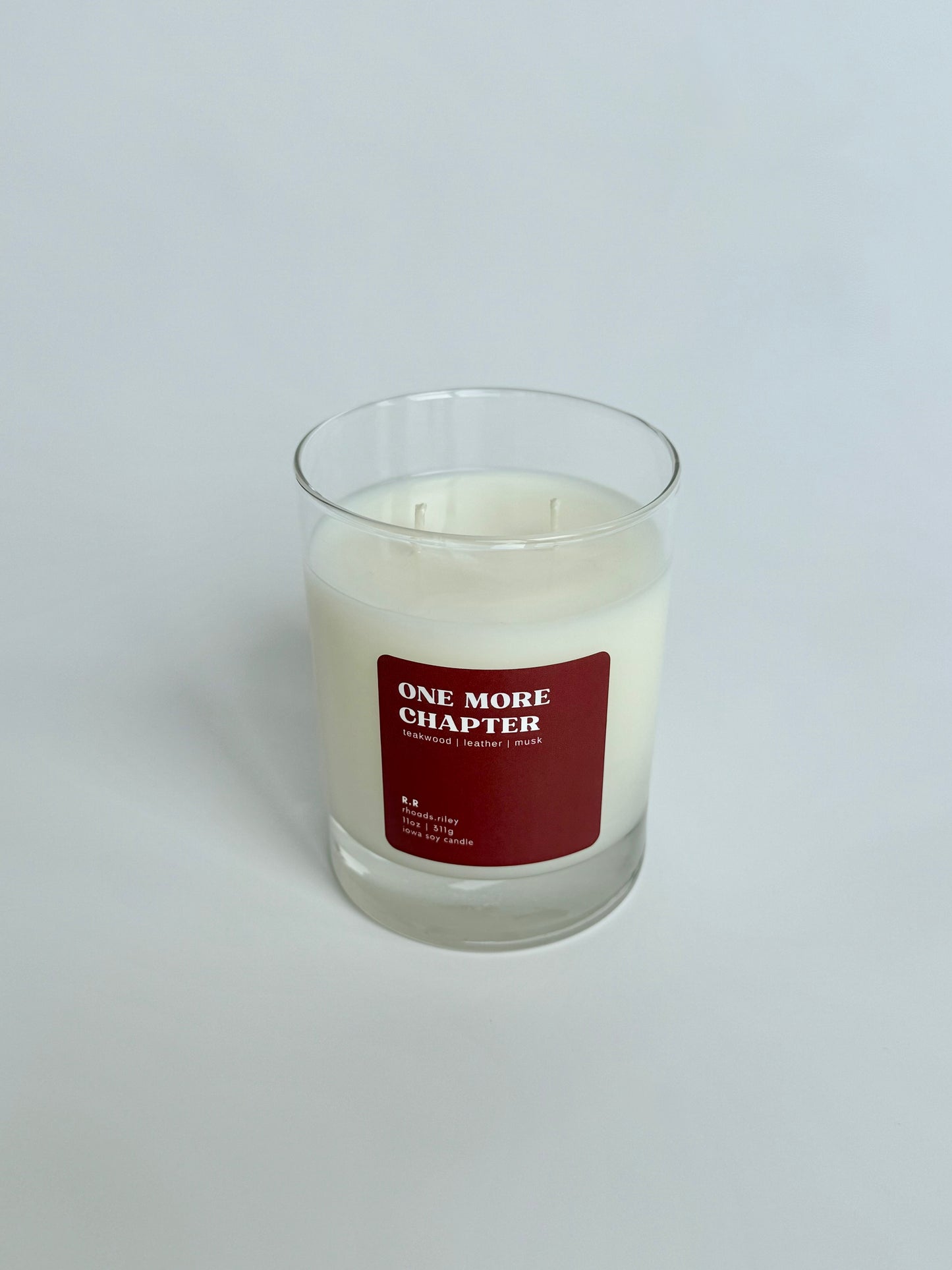 11 oz Soy Candle - One More Chapter